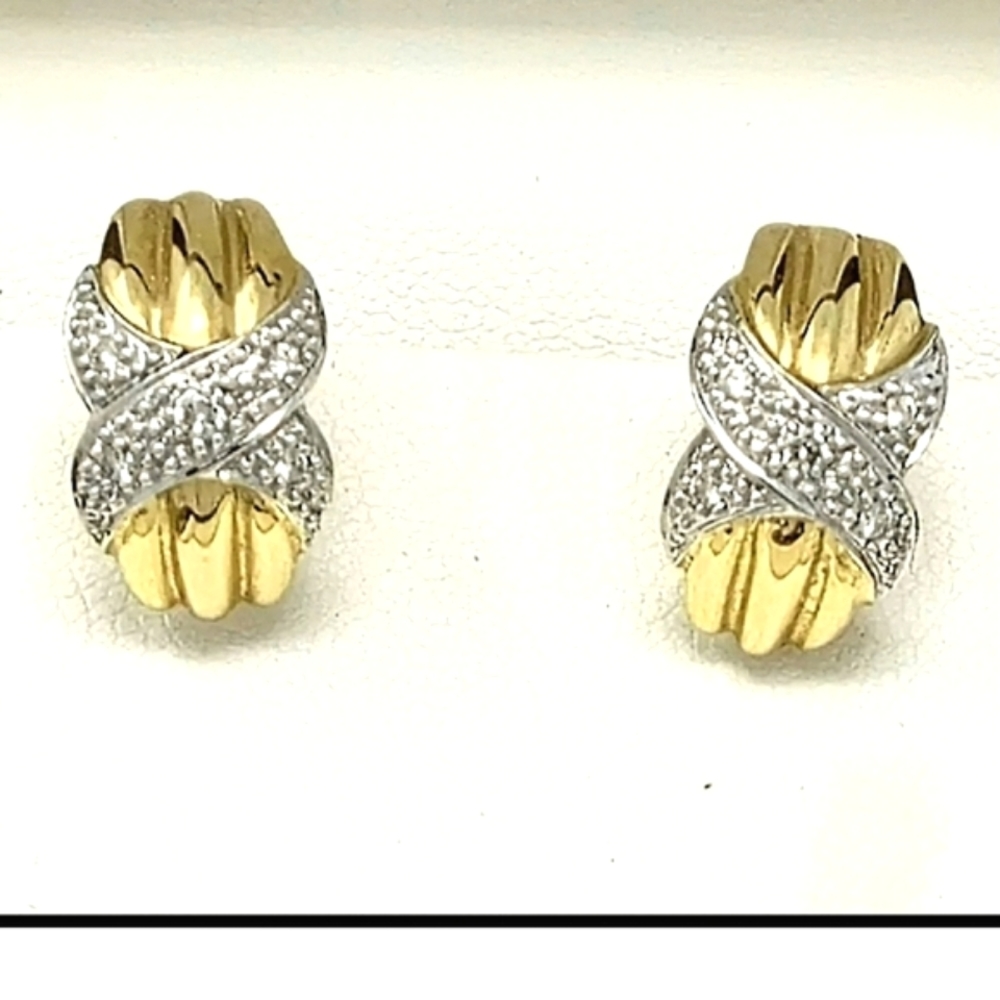 6 gr REAL 14K Gold Ribbed Diamond Earrings Huggies - Picture 1 of 4
